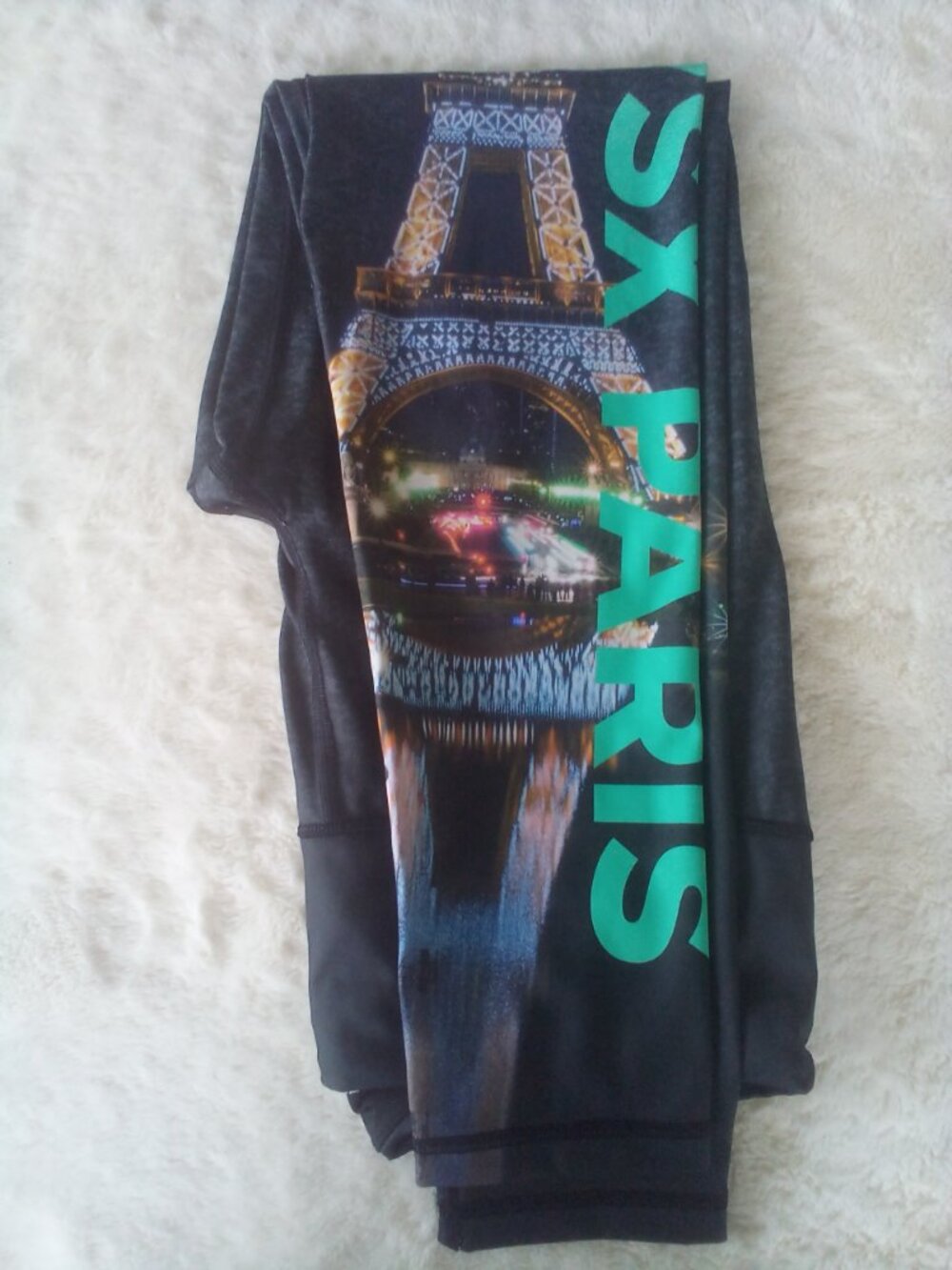 VICTORIA’S SECRET PARIS KNOCKOUT LEGGING LIMITED EDITION (L) NWT - Picture 4 of 9
